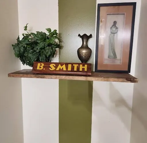 Apartment Retro 2 Bedroom 6 Mins To United Center With Parking